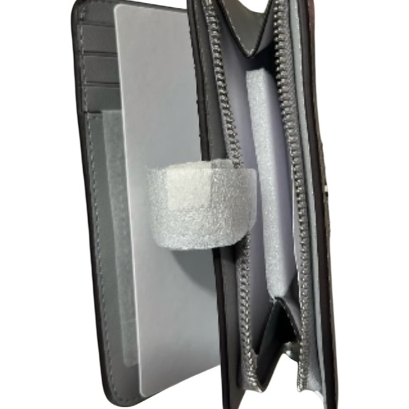 Kate Spade New York Eva Grey Wallet - Picture 3 of 3